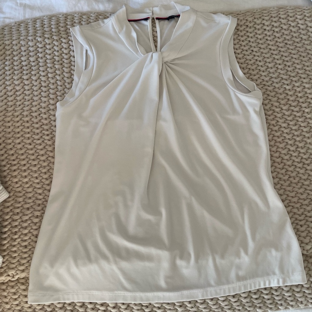Tommy Hilfiger top